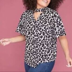 Lane Bryant Leopard Animal Print Keyhole Short Sleeve Top Size 26 NWT